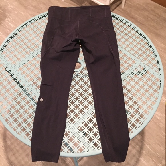Sold Lululemon Fast & Free 7/8 Tight - Picture 3 of 8
